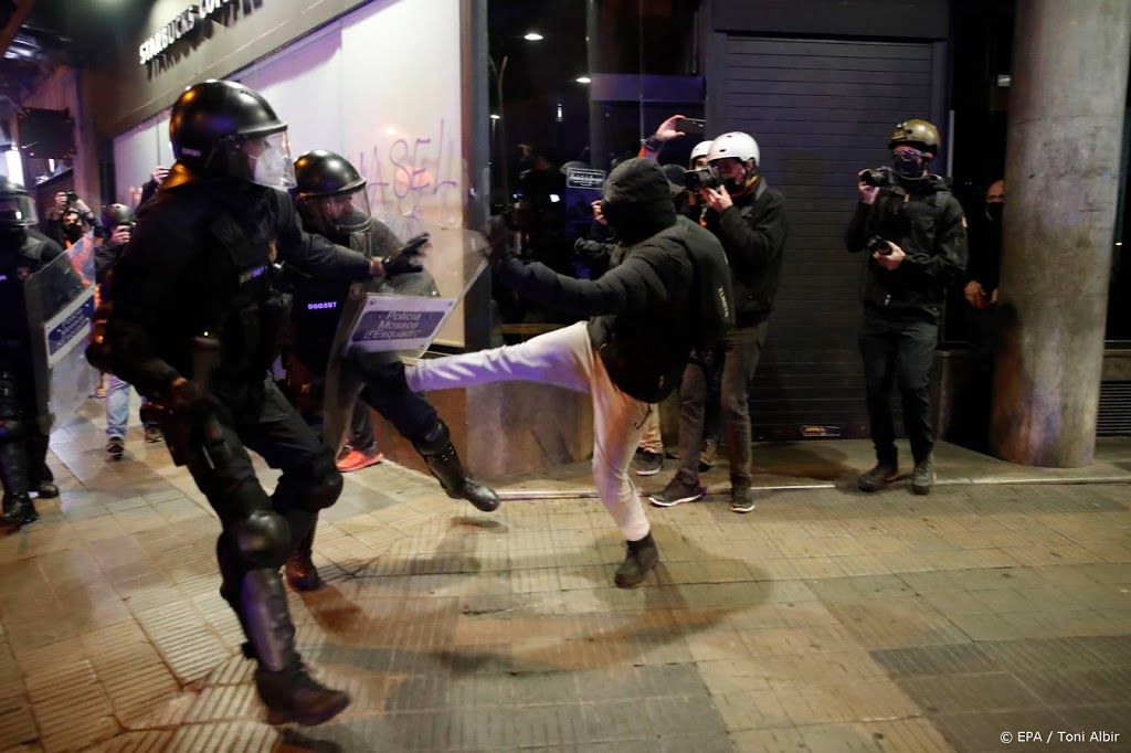Opnieuw rellen in Barcelona om opsluiting rapper