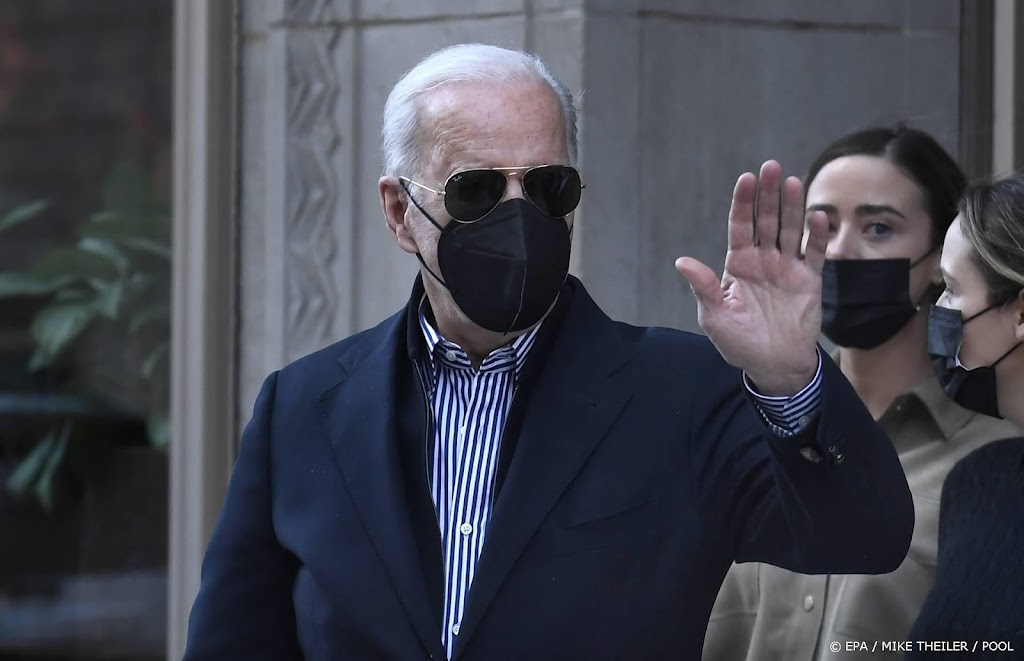 Biden spreekt zondag met Nationale Veiligheidsraad over Oekraïne