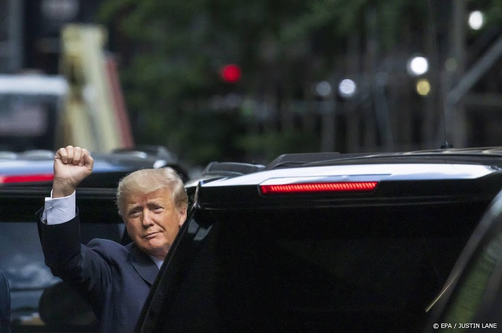 Reuters: Trumps Truth Social-app verschijnt maandag in App Store