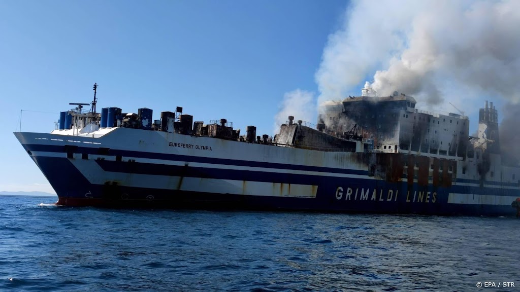 Passagier levend gevonden na brand op Griekse veerboot