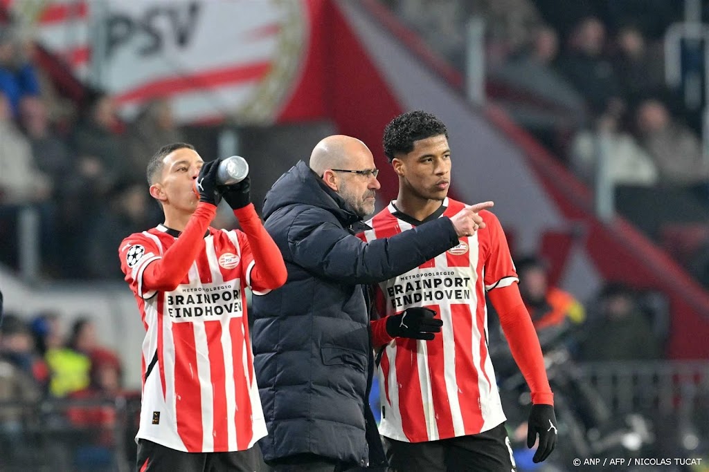 PSV-trainer Bosz: laten we trots zijn met elkaar