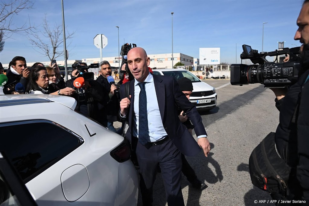 Rubiales veroordeeld tot boete voor kussen voetbalster Hermoso