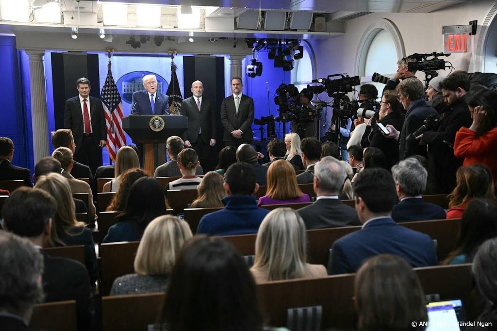 Trump: nieuwe wereldwijde importheffing van 10 procent