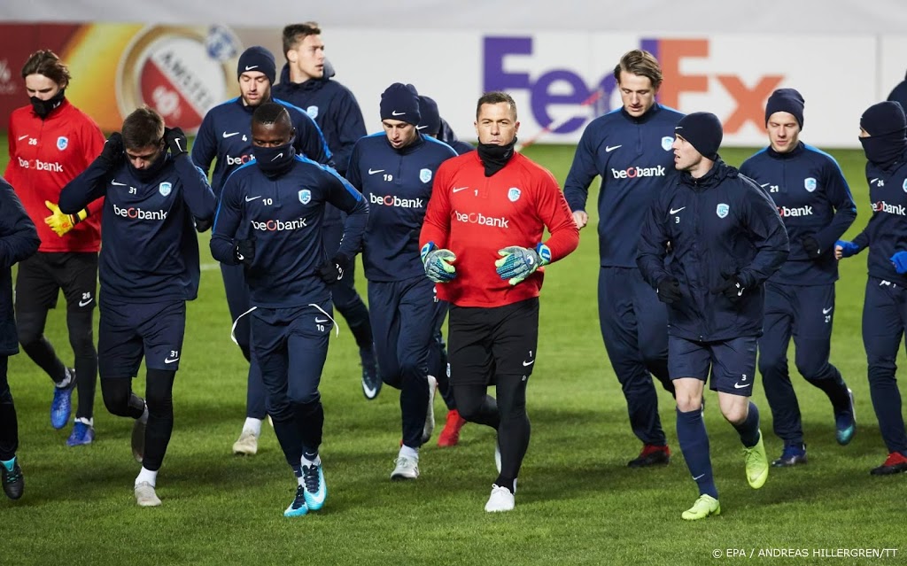 Van den Brom laat bij Genk doelman teruggaan naar Australië