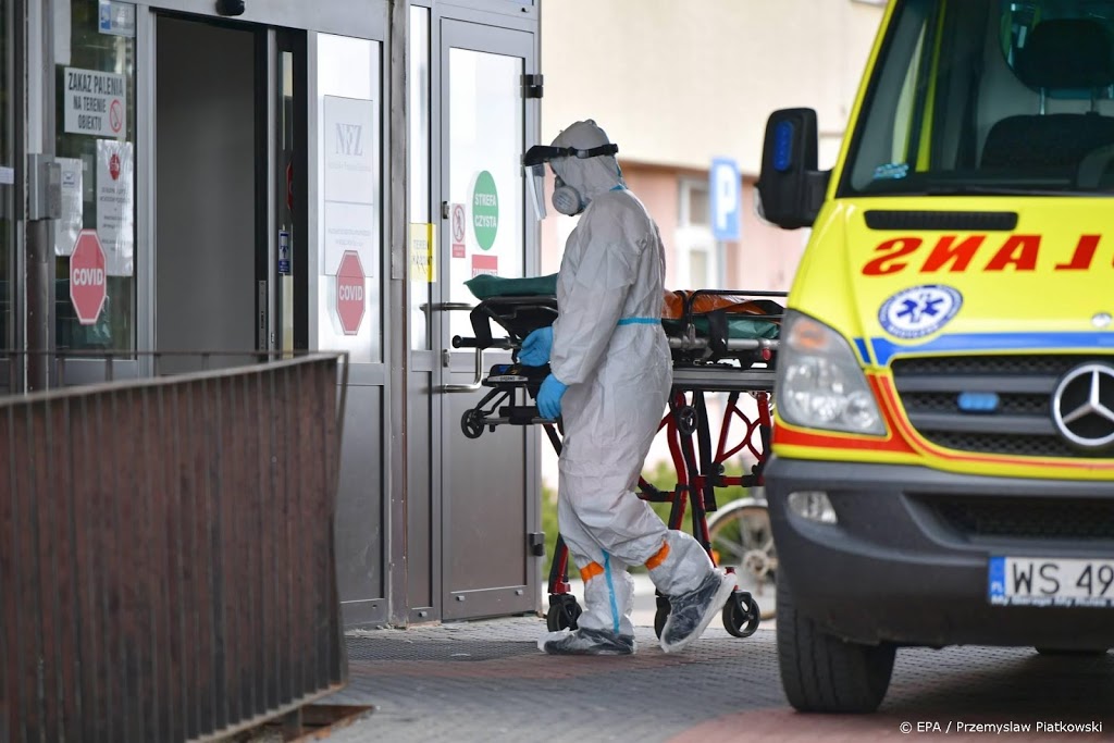 Polen opent meer noodziekenhuizen na versnelling besmettingen