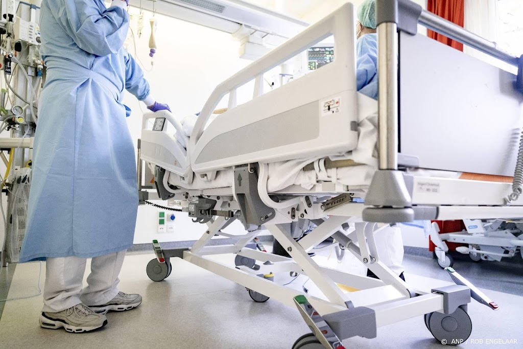 Aantal coronapatiënten in ziekenhuizen iets gestegen
