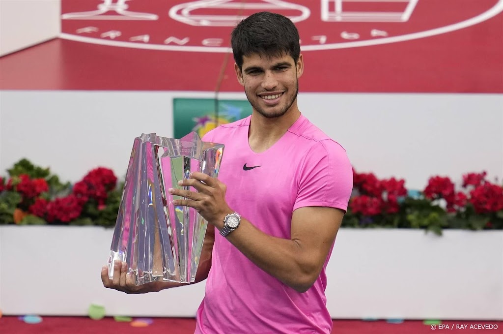 Alcaraz wint Indian Wells en is weer nummer 1 van de wereld