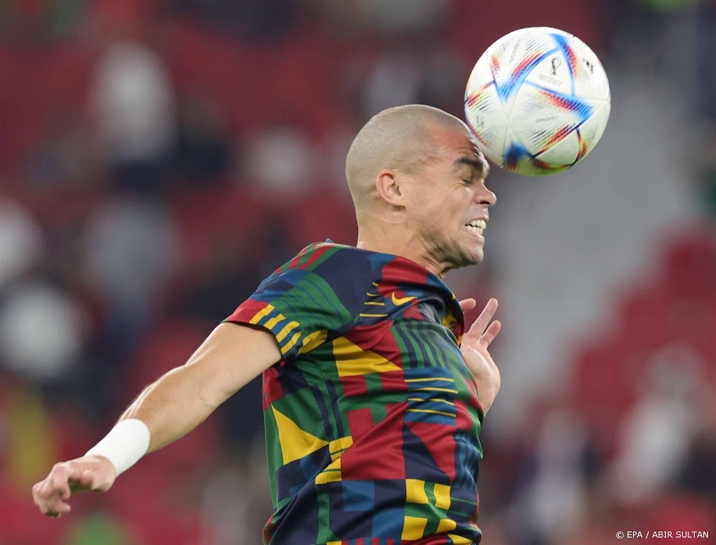 Voetballer Pepe valt geblesseerd af bij Portugese selectie