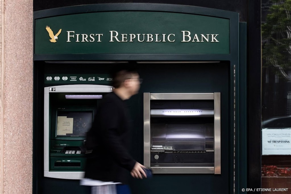 Regionale bank First Republic zakt op verdeeld Wall Street