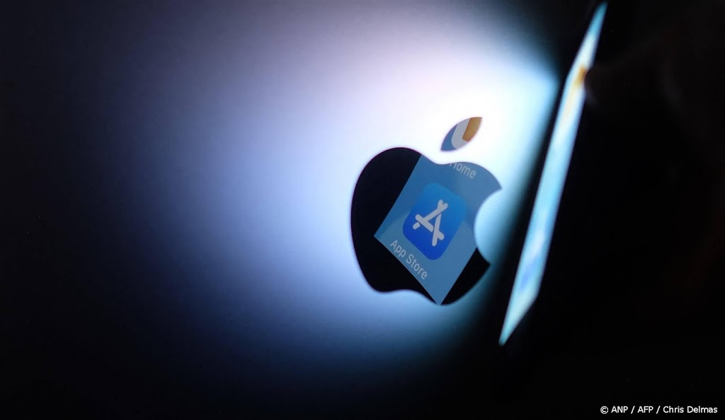 Techbedrijven klagen over plan Apple voor betalingen in app