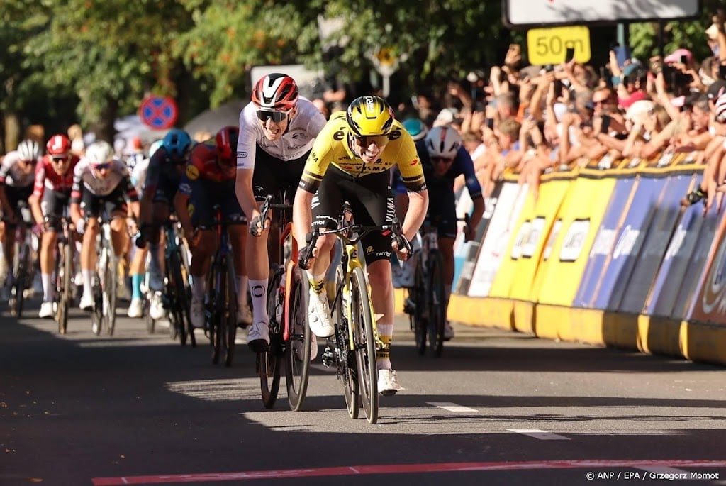 Zieke wielrenner Brennan (Visma-Lease a Bike) mist Milaan-Sanremo