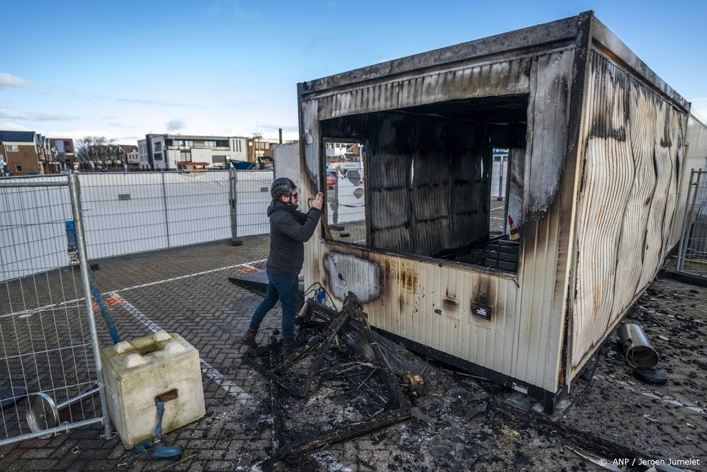 ‘Verdachten kregen geld voor in brand steken teststraat Urk'