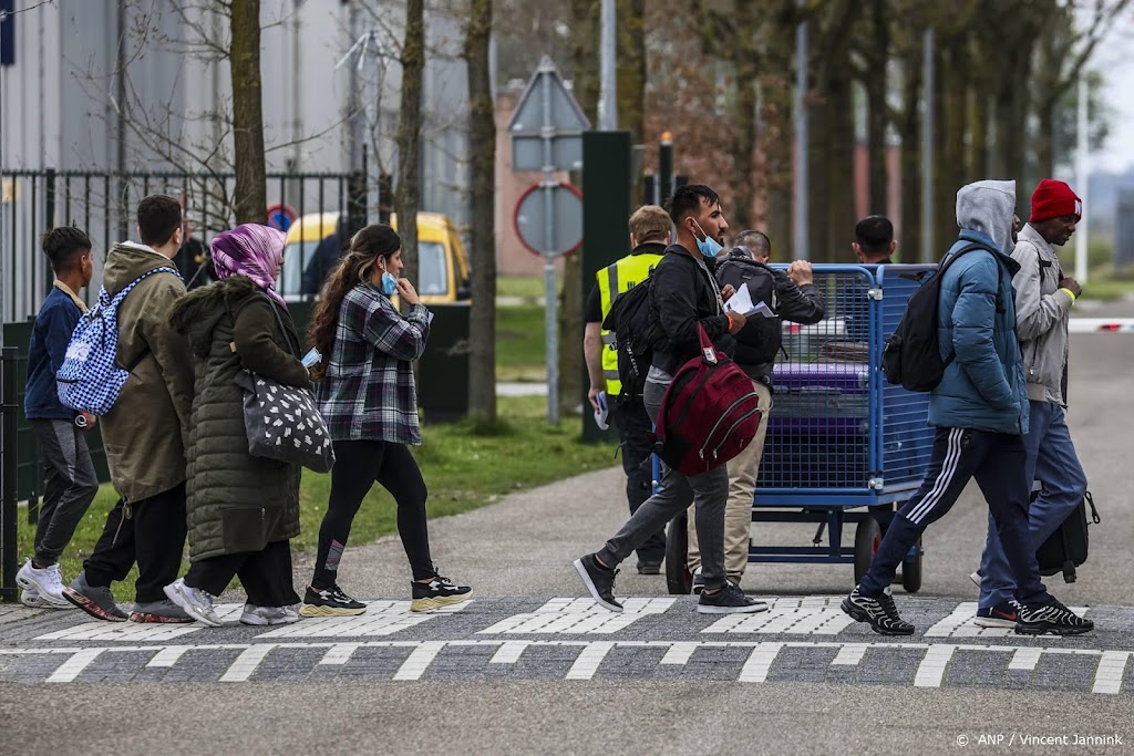 Alkmaar neemt 150 asielzoekers over uit Ter Apel