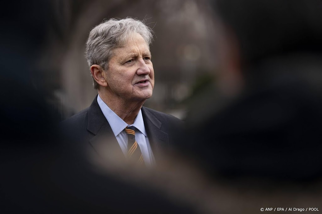 Rechtse VS-senator bekritiseert Trump om opmerkingen deportatie