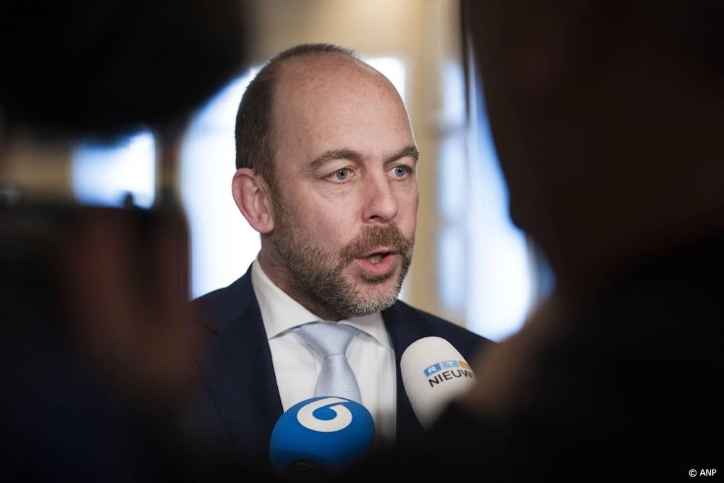 Meerderheid asielwetten in geding, D66 tegen novelle en wetten