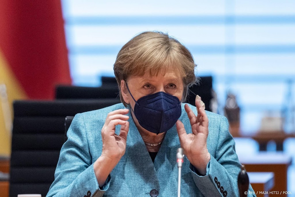 Merkel voorstander van indirecte onderhandelingen met Hamas