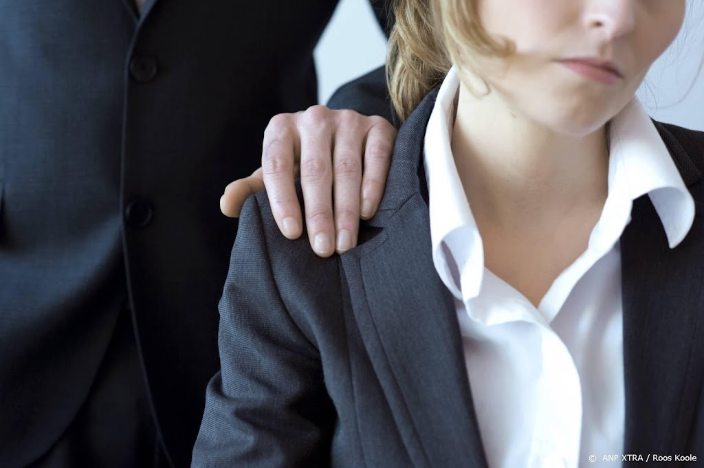 Overgang hindert helft van vrouwen op het werk