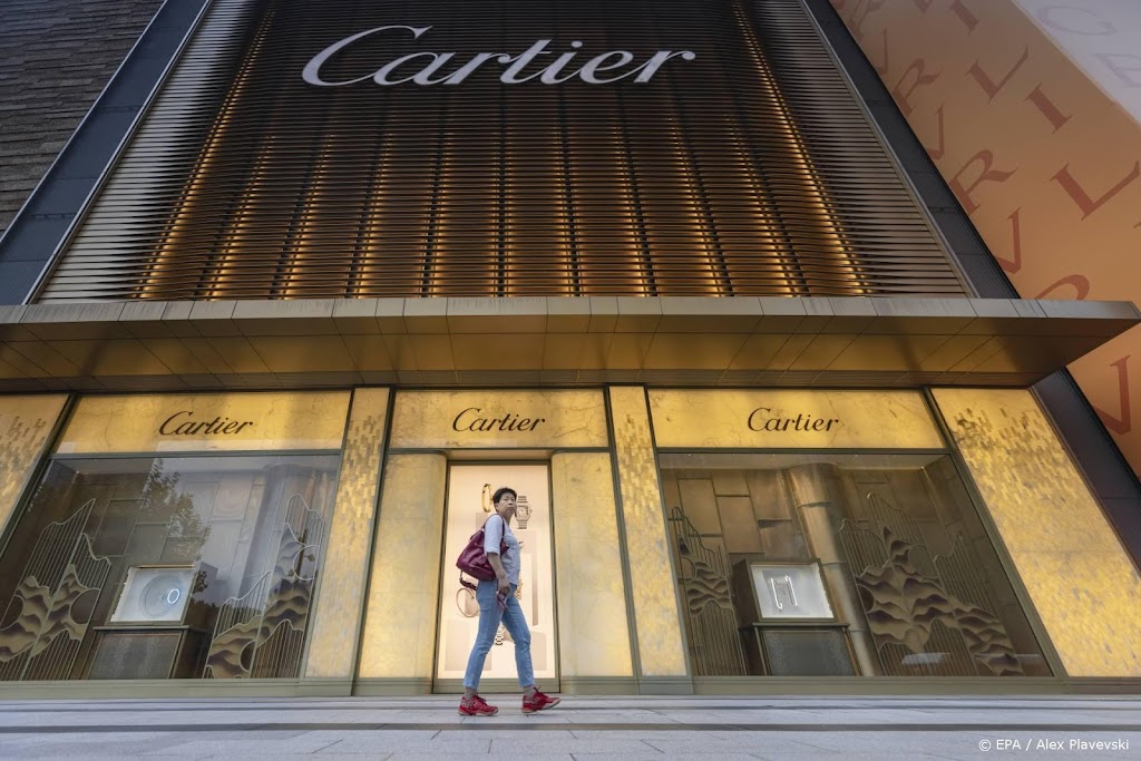 Moederbedrijf Chlóe en Cartier verkoopt meer kleding en tassen