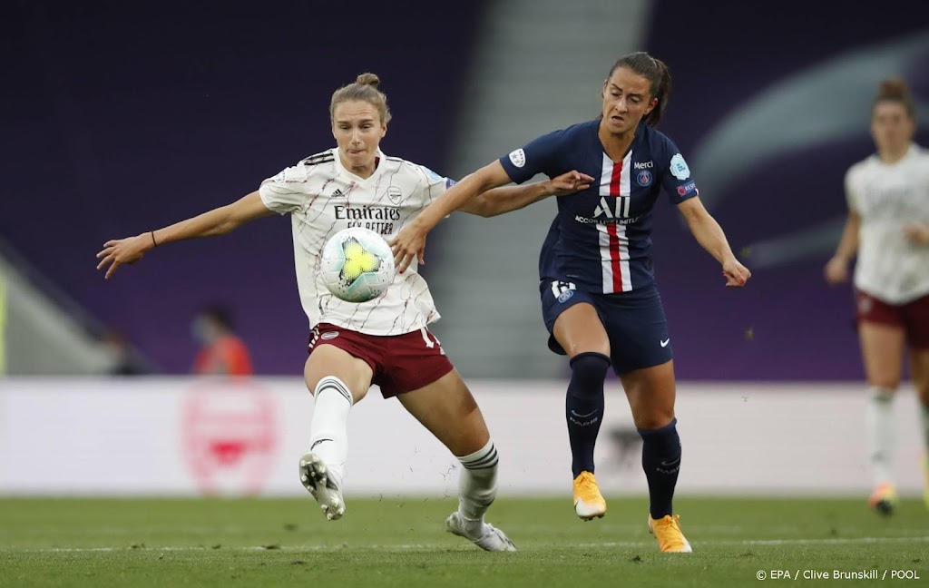 Voetbalster Miedema verlengt aflopend contract bij Arsenal