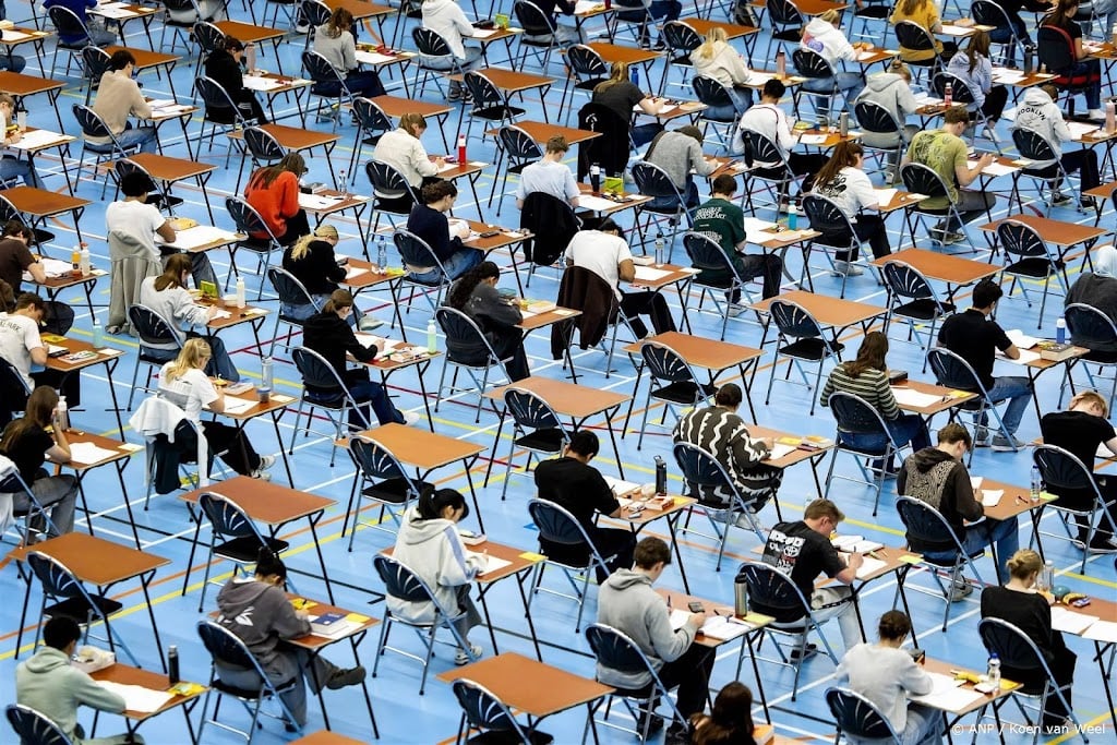 Onderwijsorganisaties voeren actie tegen schrappen kansenregeling