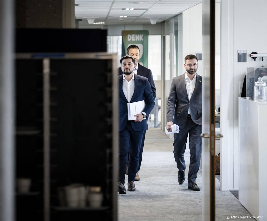 Tegenstem DENK zorgt voor staken stemmen over pensioenplan NSC