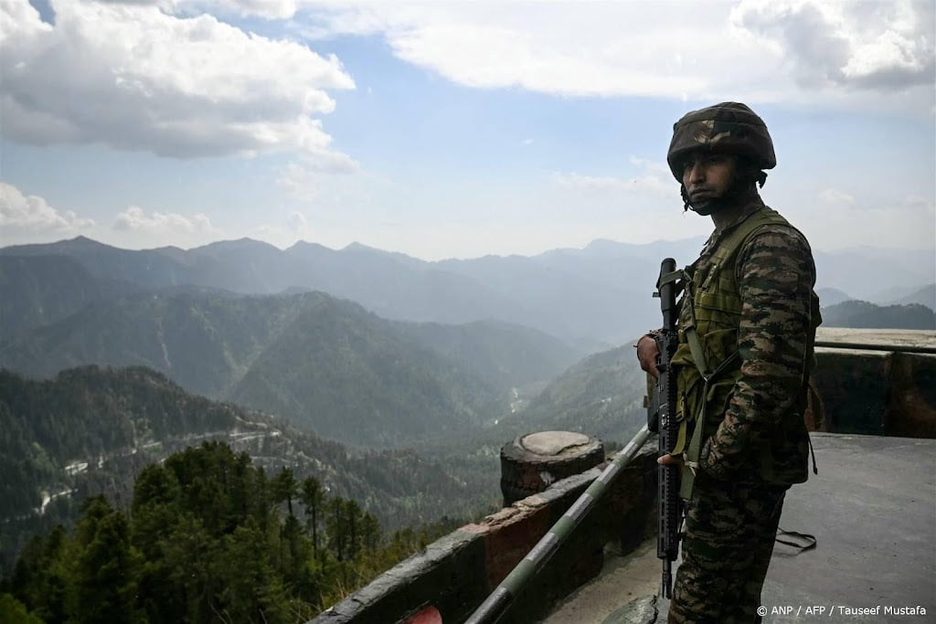 Pakistan en India trekken troepen terug na recent conflict