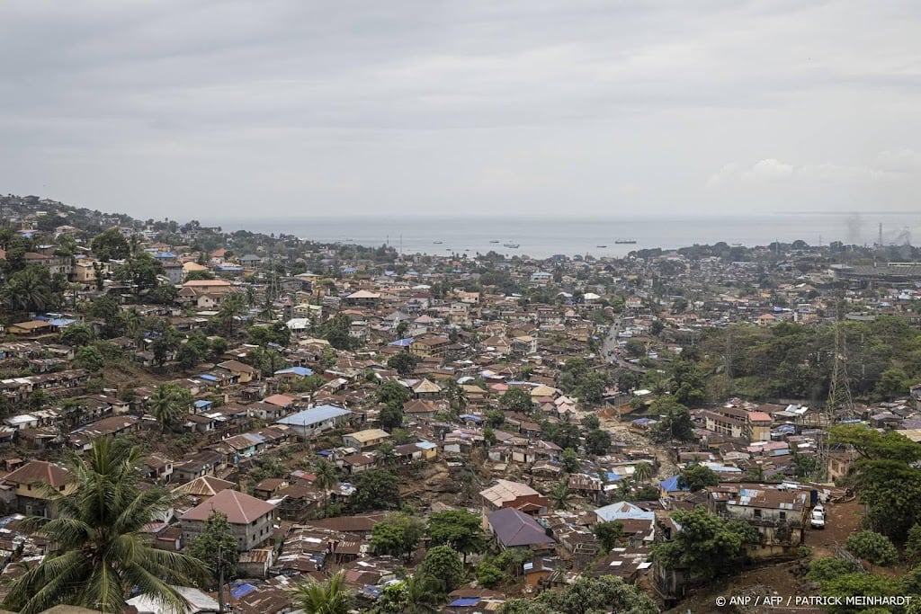 Eerste door VS uitgewezen personen aangekomen in Sierra Leone