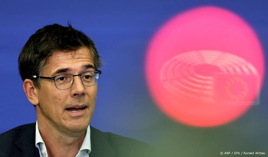 Bas Eickhout stopt in EU-parlement, deels om 'ongepaste relaties'
