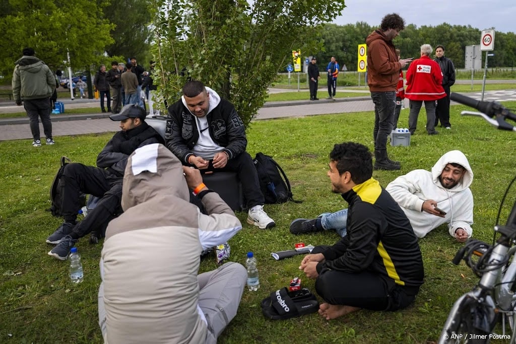 Op dit moment geen plek voor 30 asielzoekers in Ter Apel