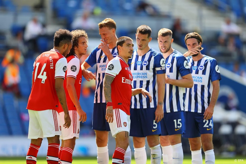 Pröpper pakt met Brighton in slotfase zege tegen Arsenal