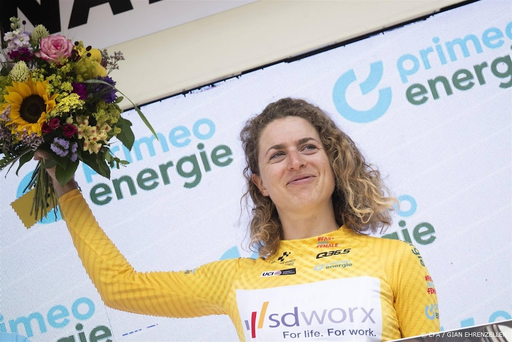 Wielrenster Reusser zegeviert in Ronde van Zwitserland