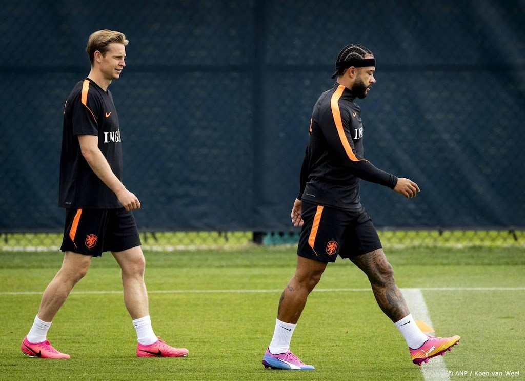 Oranje start met De Jong en Brobbey tegen Zweden op WK