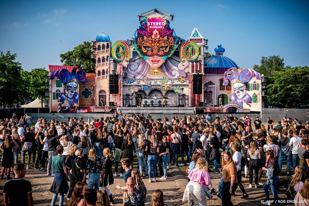 Festivals onderzoeken met OMT nieuwe regels voor testen