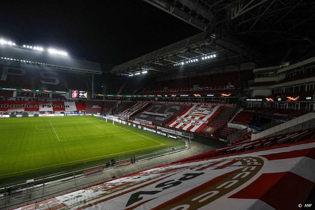 Alleen schade aan buitenzijde na brandje in stadion PSV