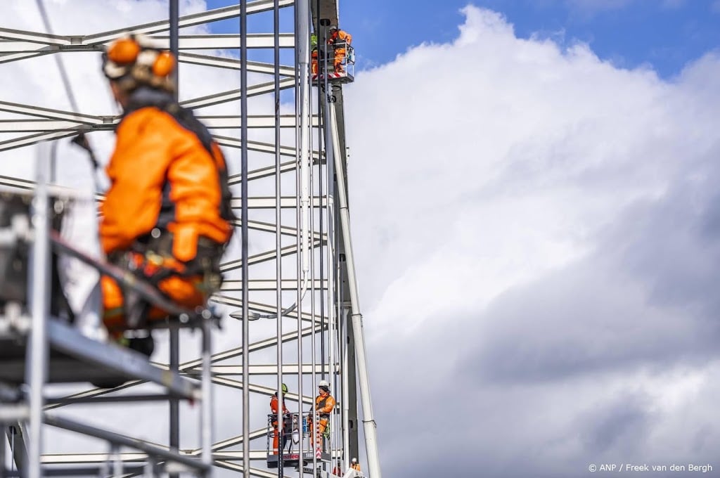 Provincies: veiligheid Merwedebrug staat voorop, zorg om gevolgen