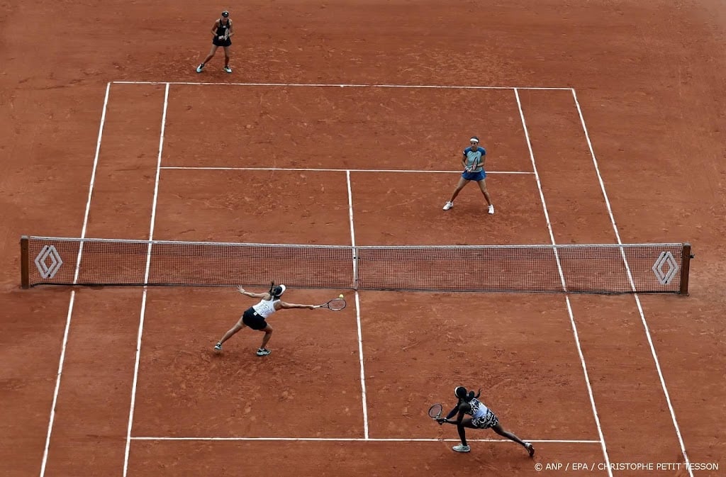 Proftennissters moeten verplichte genetische test ondergaan