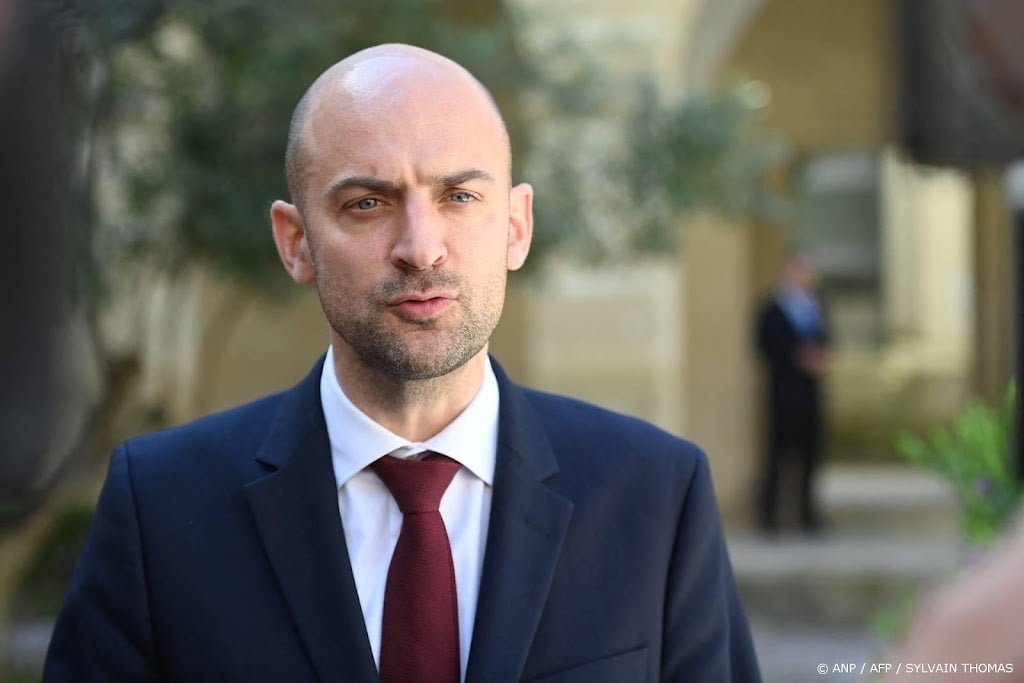Frankrijk: ambassadepersoneel vastgehouden en mishandeld in Iran