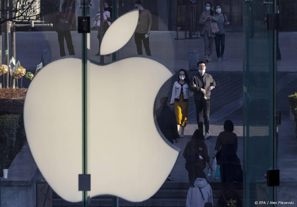 Apple stelt terugkeer naar kantoor uit tot volgend jaar
