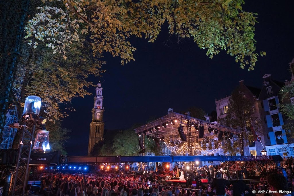 Prinsengrachtconcert in Amsterdam viert veertigste editie