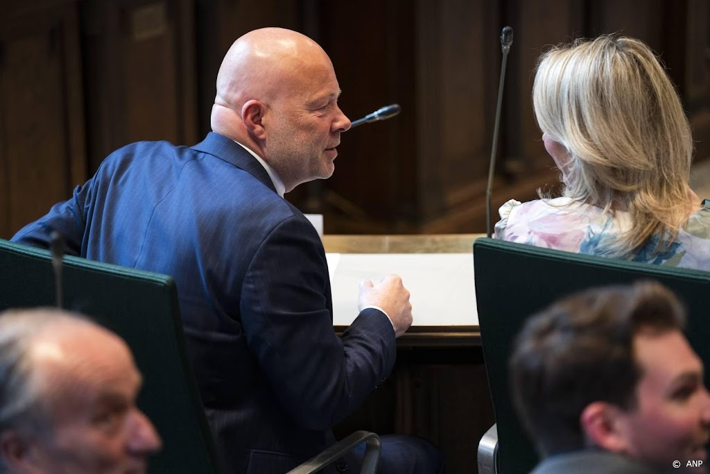 Leefbaar wil debat over opvang Afghanen in Rotterdams hotel