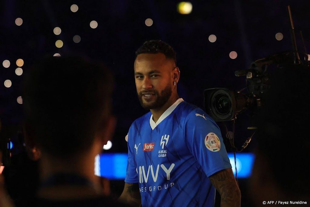 Geblesseerde Neymar moet debuut voor Al-Hilal uitstellen