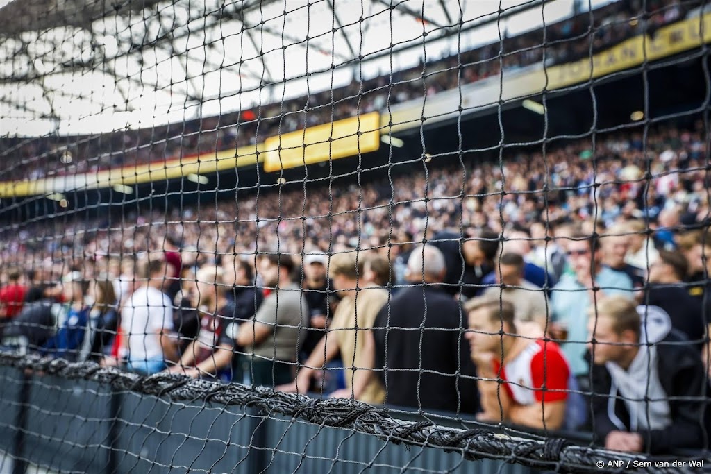 Feyenoord plaatst weer netten voor duel met Ajax