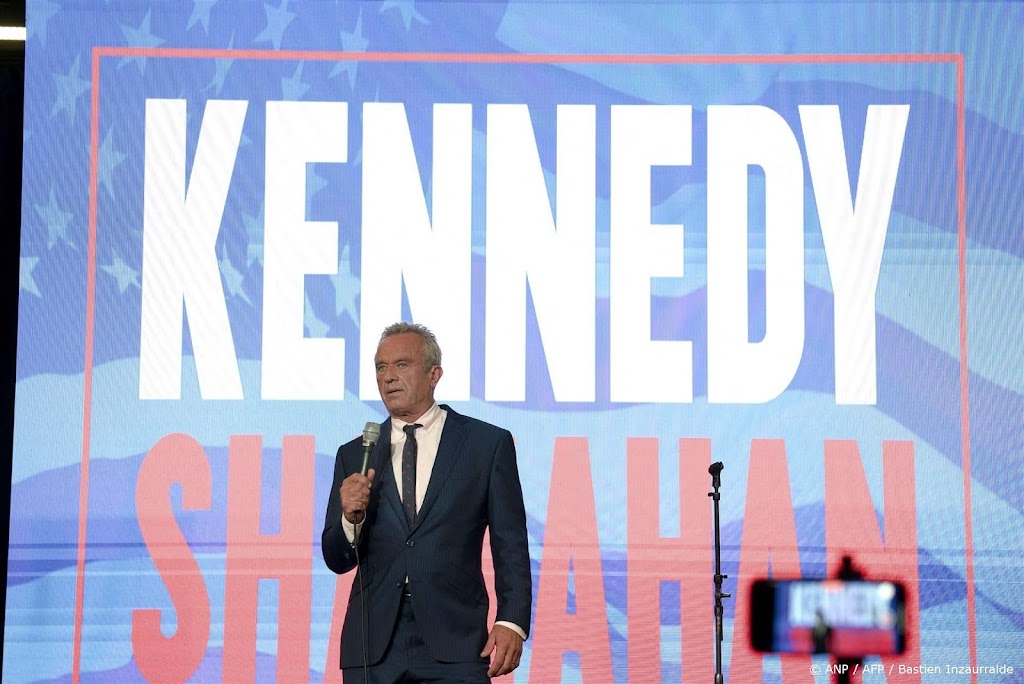 Onafhankelijke Kennedy overweegt zich bij Trump aan te sluiten