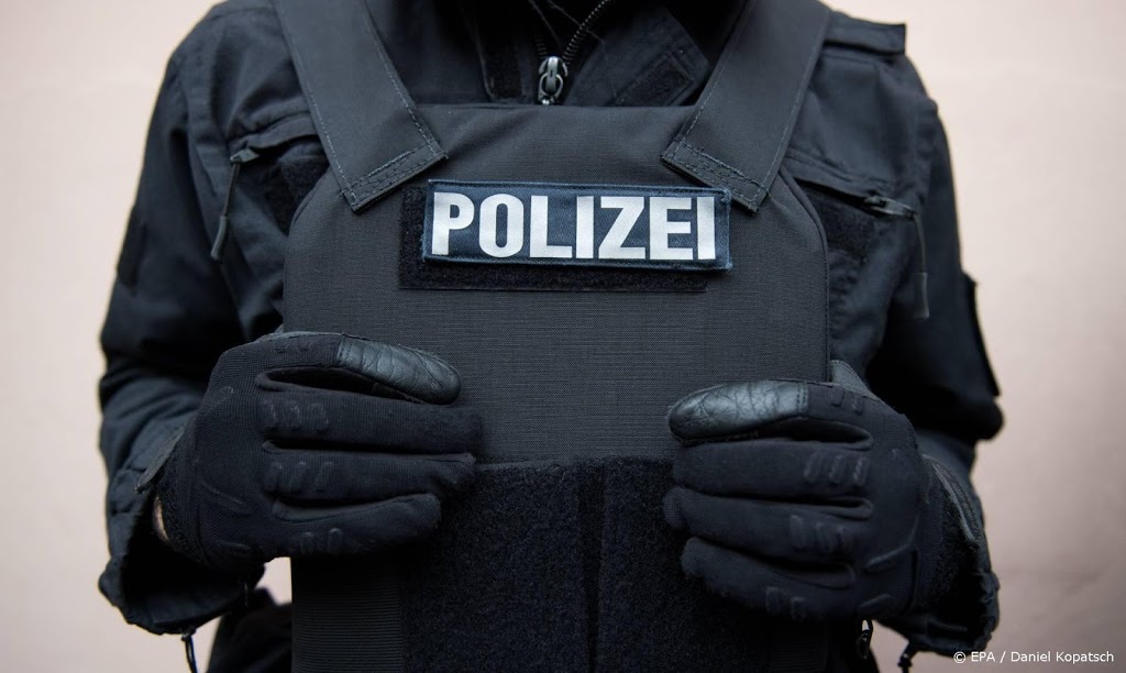 Veel politie bij protest tegen coronamaatregelen in Düsseldorf