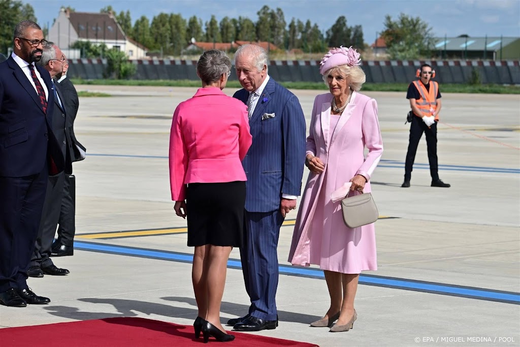 Charles en Camilla beginnen aan staatsbezoek Frankrijk