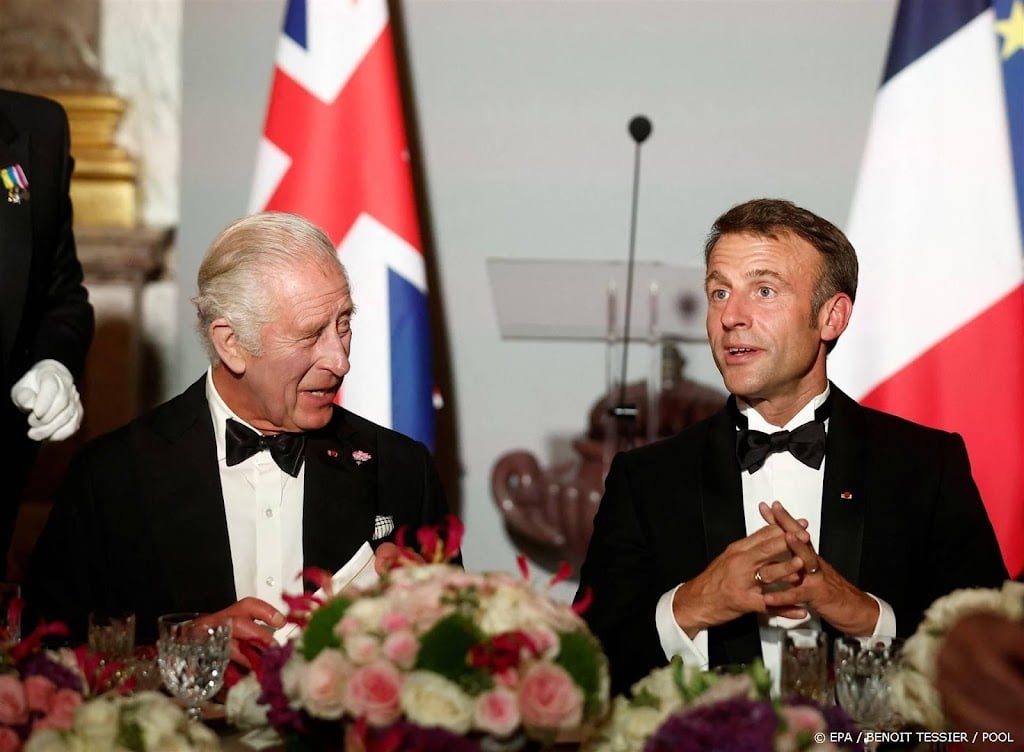 Macron ontvangt koning Charles voor staatsdiner, met Mick Jagger
