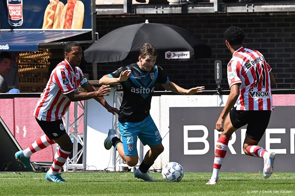Heracles-middenvelder Scheperman moet knieoperatie ondergaan