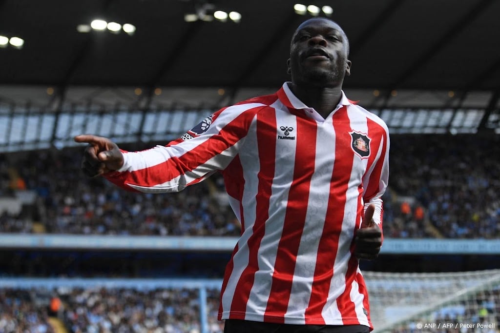 Brobbey scoort drie keer voor verliezend Sunderland