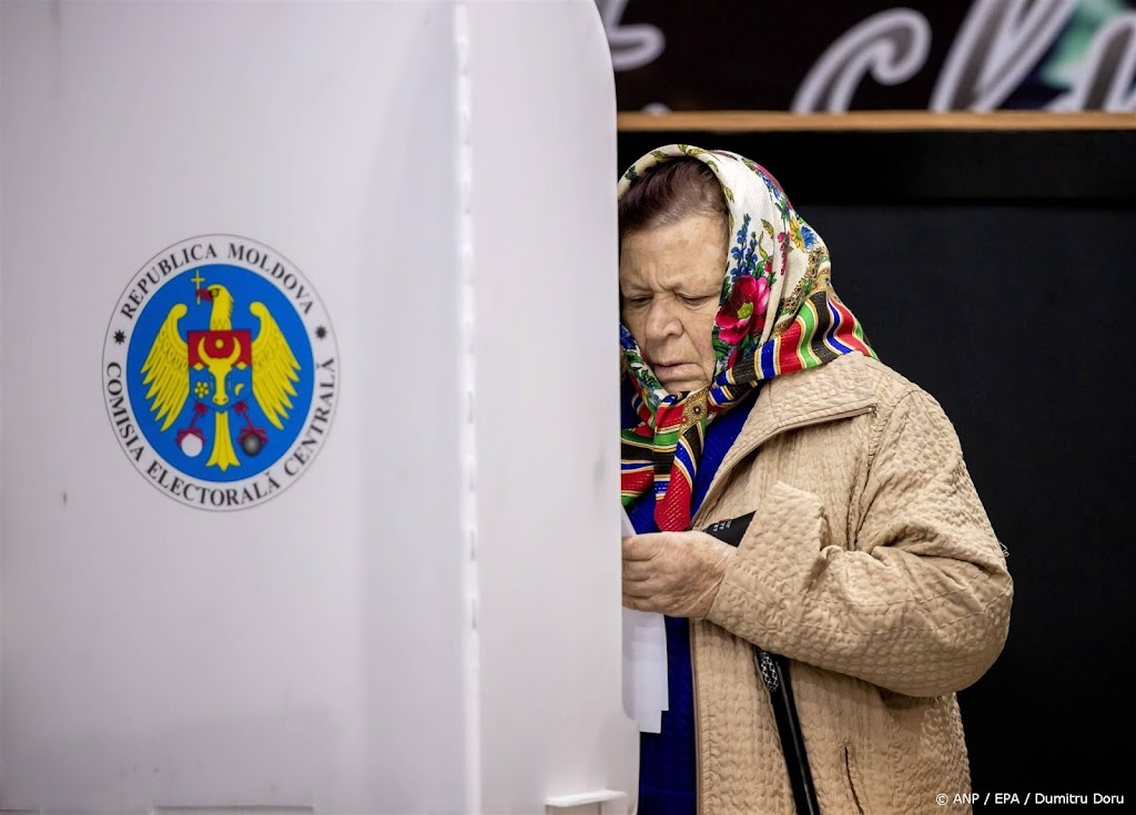 Eerste resultaten duiden op Moldavisch 'nee' in EU-referendum