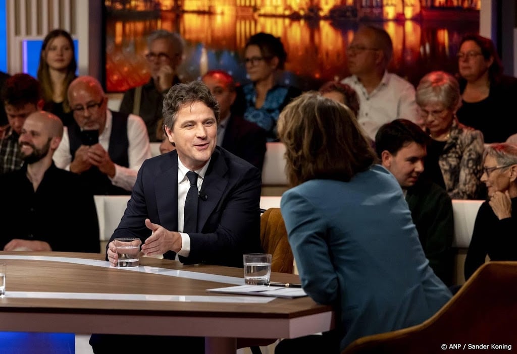 Bontenbal wil in formatie 'niet alleen over links of rechts'